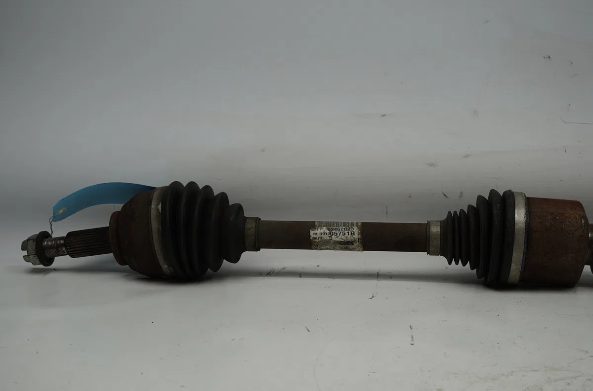 Transmission avant droite Renault TRAFIC III Camionnette (FG_) 2.0 dci 150 (fgmu) (2021) occasion