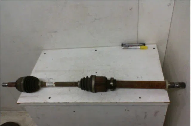 Transmission avant droite RENAULT TWINGO II Phase 1 06-2007--11-2011 1.5 DCI 75ch occasion