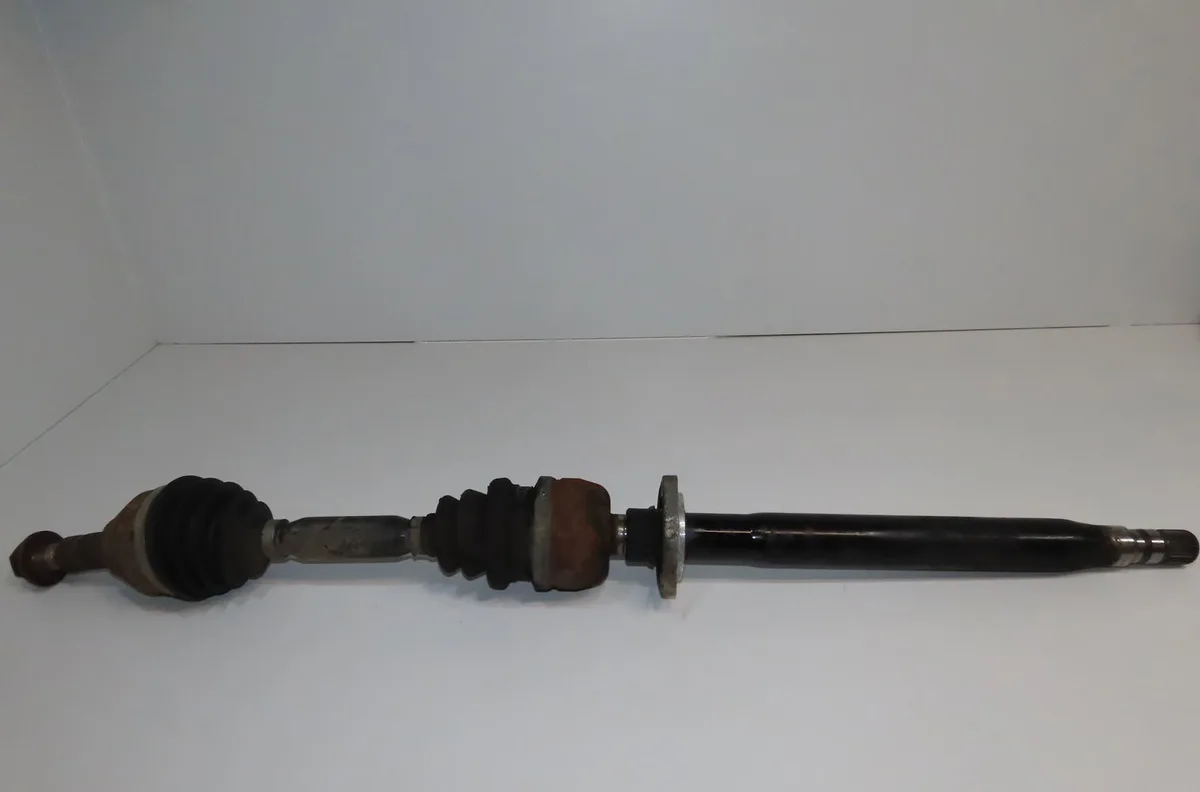 Transmission avant droite Saab 9-3 Décapotable (YS3F) 1.9 tid (2006-2015) occasion