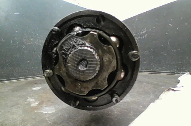 Transmission avant droite Seat IBIZA IV (6J5, 6P1) 1.6 tdi (2009-2015) occasion