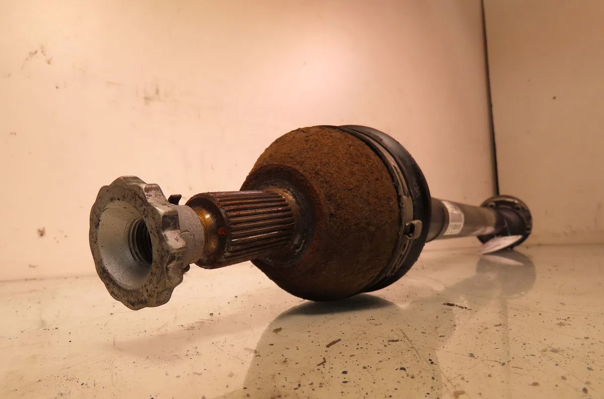 Transmission avant droite SKODA FABIA 2011 occasion