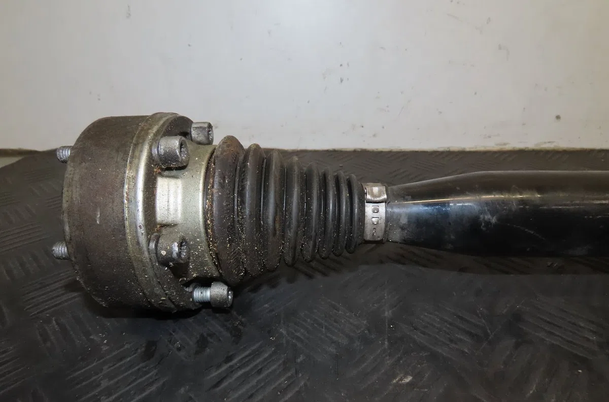 Transmission avant droite Skoda FABIA III (NJ3) 1.2 tsi (2014-2021) occasion
