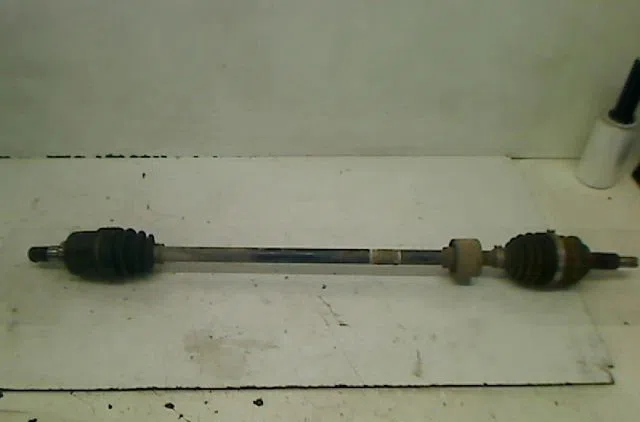 Transmission avant droite Suzuki SWIFT III (MZ, EZ) 1.3 (rs 413) (2005) occasion