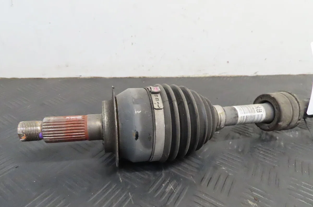 Transmission avant droite Suzuki SX4 S-CROSS (JY) 1.6 ddis allgrip (akk 416d) (2013) occasion