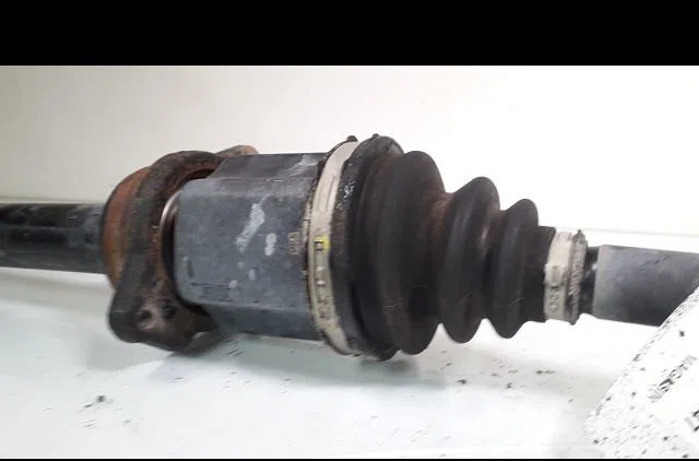 Transmission avant droite Toyota AURIS (_E18_) 2.0 d-4d (ade186_) (2012-2015) occasion