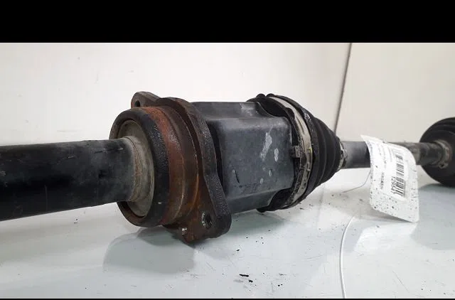 Transmission avant droite Toyota AURIS (_E18_) 2.0 d-4d (ade186_) (2012-2015) occasion