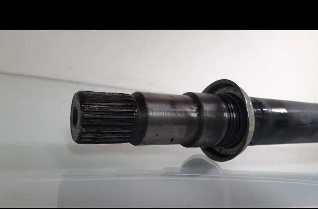 Transmission avant droite Toyota AURIS (_E18_) 2.0 d-4d (ade186_) (2012-2015) occasion