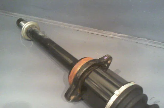 Transmission avant droite TOYOTA COROLLA 2004 occasion