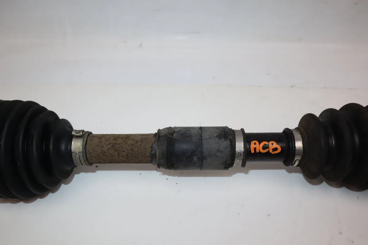 Transmission avant droite Toyota COROLLA (_E12_) 2.0 d-4d (cde120r_, cde120l_) (2002-2006) occasion