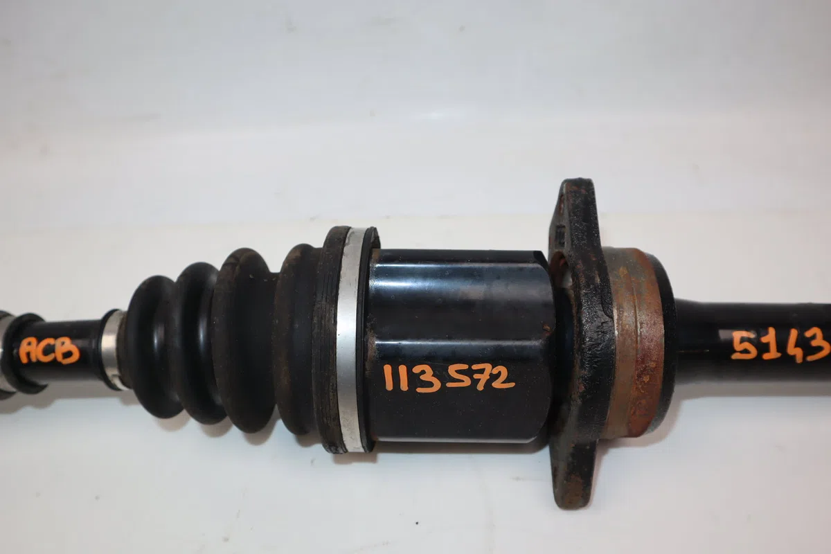 Transmission avant droite Toyota COROLLA (_E12_) 2.0 d-4d (cde120r_, cde120l_) (2002-2006) occasion