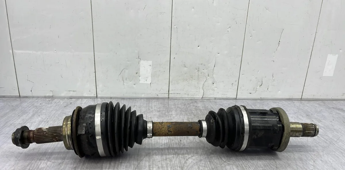 Transmission avant droite TOYOTA HILUX 5 PHASE 1 occasion