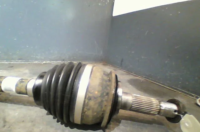Transmission avant droite Toyota HILUX VII Pick-up (_N1_, _N2_, _N3_) 2.5 d-4d 4wd (kun25_) (2006-2015) occasion