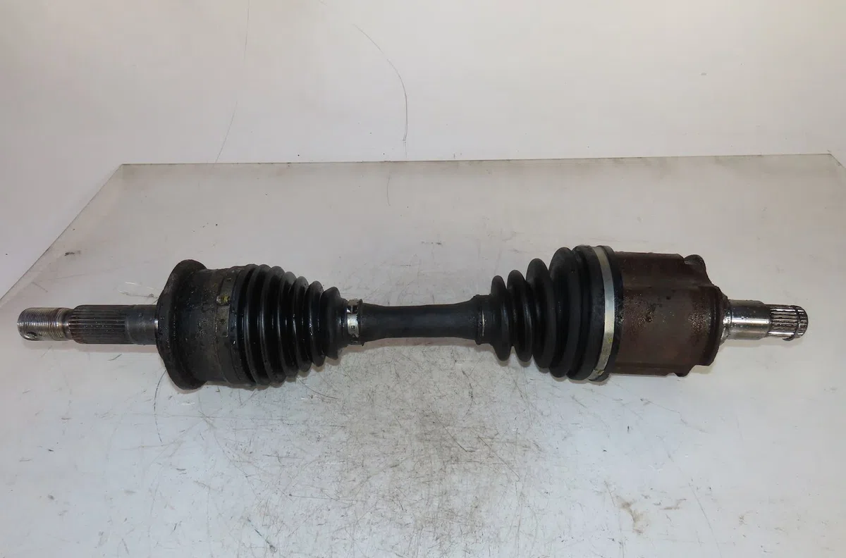 Transmission avant droite Toyota LAND CRUISER 90 (_J9_) 3.0 d-4d 4wd (kdj90_, kdj95_) (2000-2002) occasion