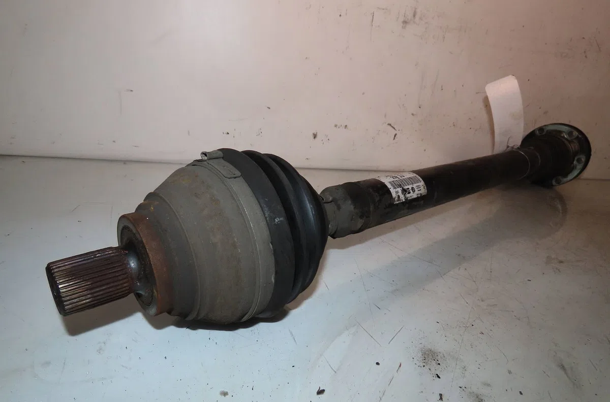 Transmission avant droite VOLKSWAGEN GOLF 2011 occasion