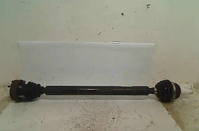 Transmission avant droite VOLKSWAGEN GOLF IV Phase 1 01-1998--05-2004 occasion