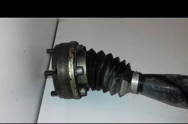 Transmission avant droite Volkswagen GOLF V (1K1) 1.4 16v (2003-2006) occasion
