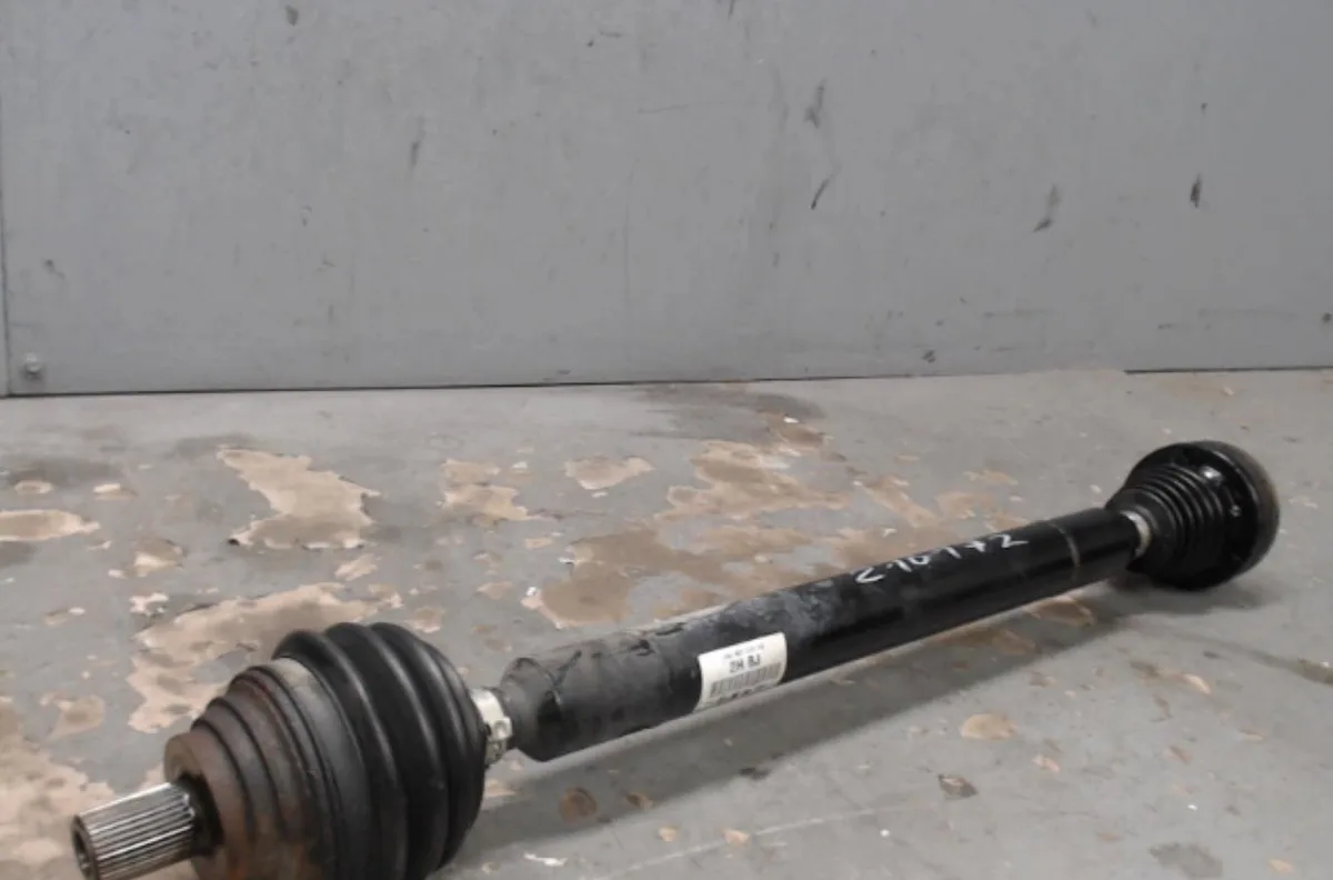 Transmission avant droite Volkswagen GOLF V (1K1) 1.6 fsi (2003-2008) occasion