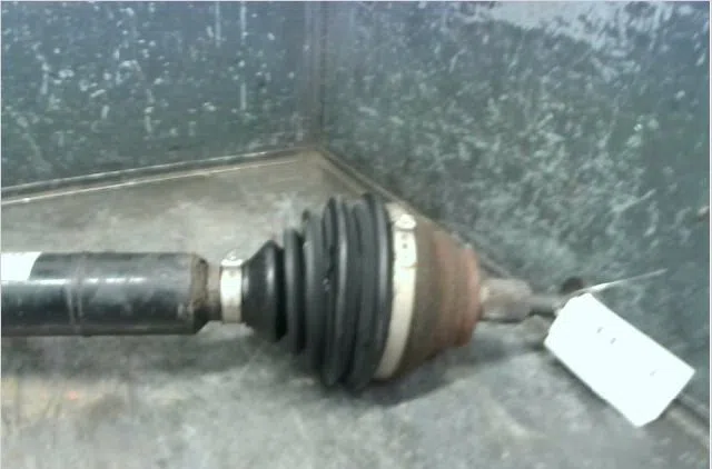 Transmission avant droite Volkswagen GOLF VI (5K1) 1.4 tsi (2008-2012) occasion