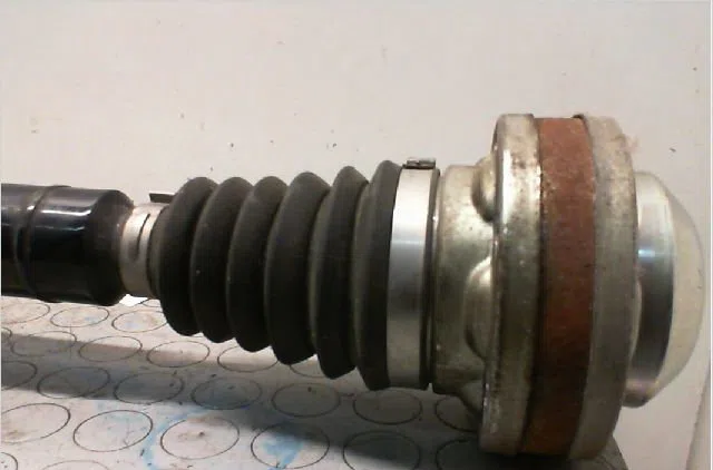 Transmission avant droite Volkswagen GOLF VI (5K1) 2.0 tdi (2008-2013) occasion