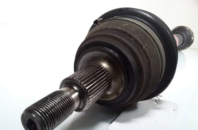 Transmission avant droite Volkswagen NEW BEETLE (9C1, 1C1) 1.6 (1999-2000) occasion