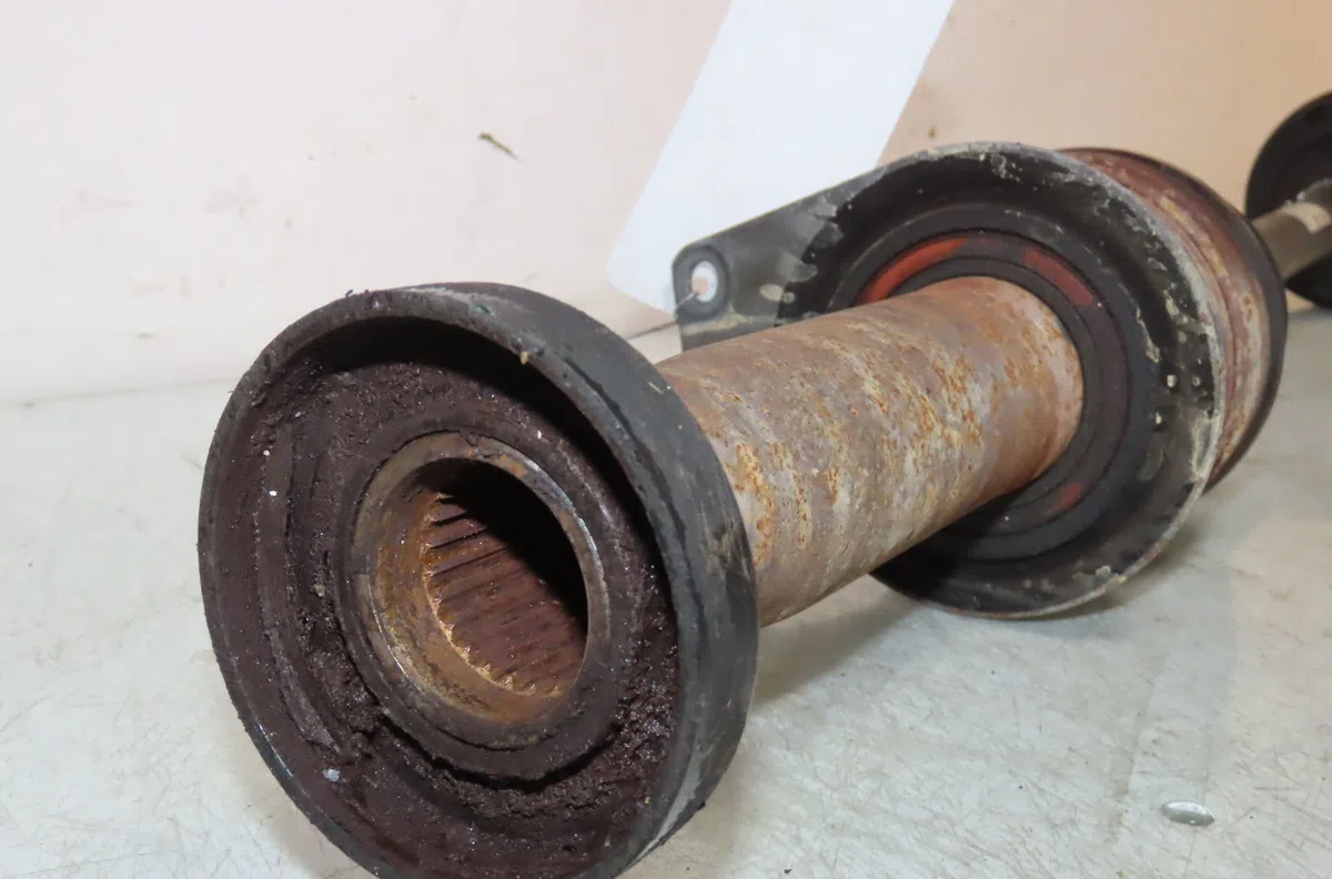 Transmission avant droite VOLKSWAGEN TRANSPORT 2004 occasion