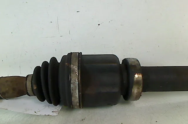 Transmission avant droite VOLVO C30 2007 occasion