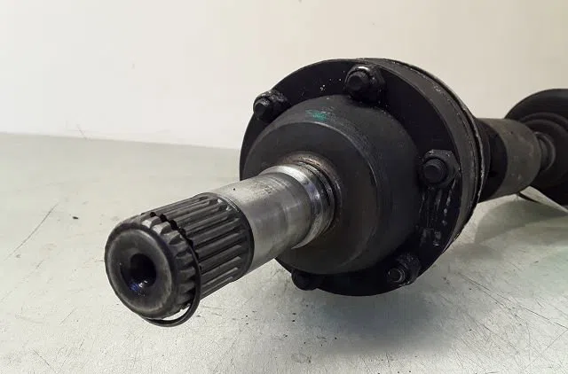 Transmission avant gauche Alfa romeo 147 (937_) 1.6 16v t.spark (937.axa1a, 937.axb1a, 937.bxb1a) (2001-2010) occasion