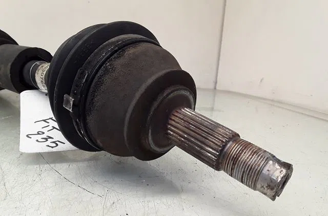 Transmission avant gauche Alfa romeo 147 (937_) 1.6 16v t.spark (937.axa1a, 937.axb1a, 937.bxb1a) (2001-2010) occasion