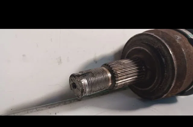 Transmission avant gauche Alfa romeo GIULIETTA (940_) 1.6 jtdm (940fxd1a) (2010-2016) 5 portes occasion