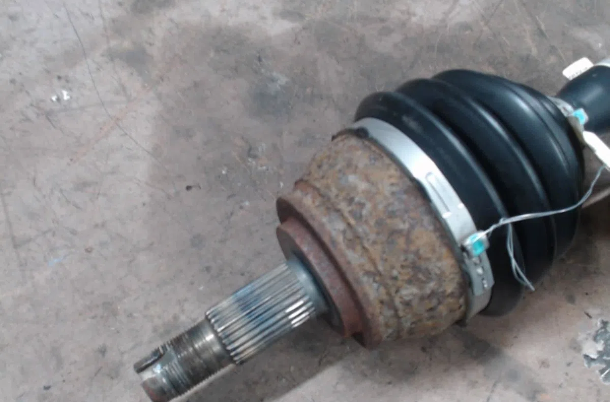 Transmission avant gauche Alfa romeo GIULIETTA (940_) 2.0 jtdm (940fxe1a, 940fxg11) (2010-2020) occasion
