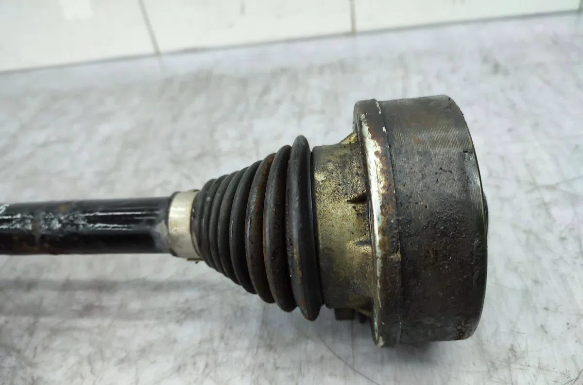 Transmission avant gauche AUDI A1 1 PHASE 1 occasion