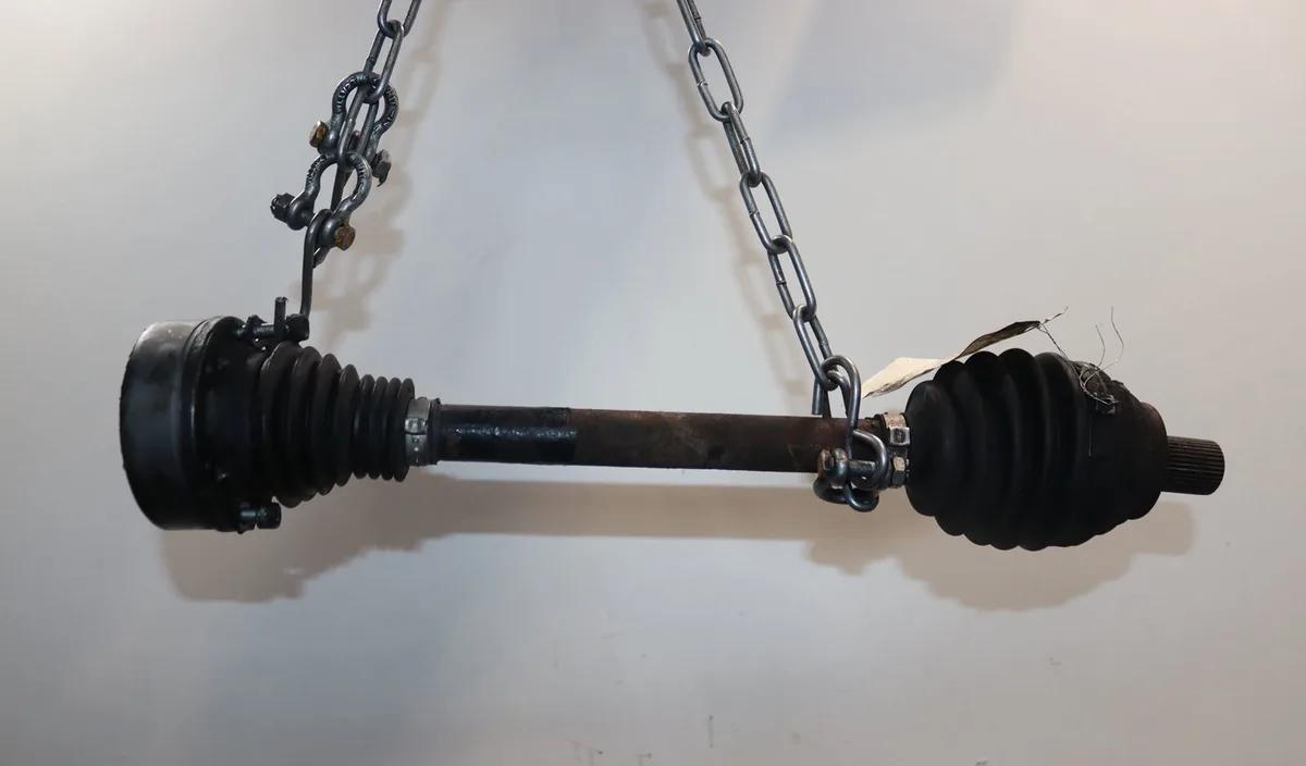 Transmission avant gauche Audi A3 (8P1) 1.9 tdi (2003-2010) 3 portes occasion