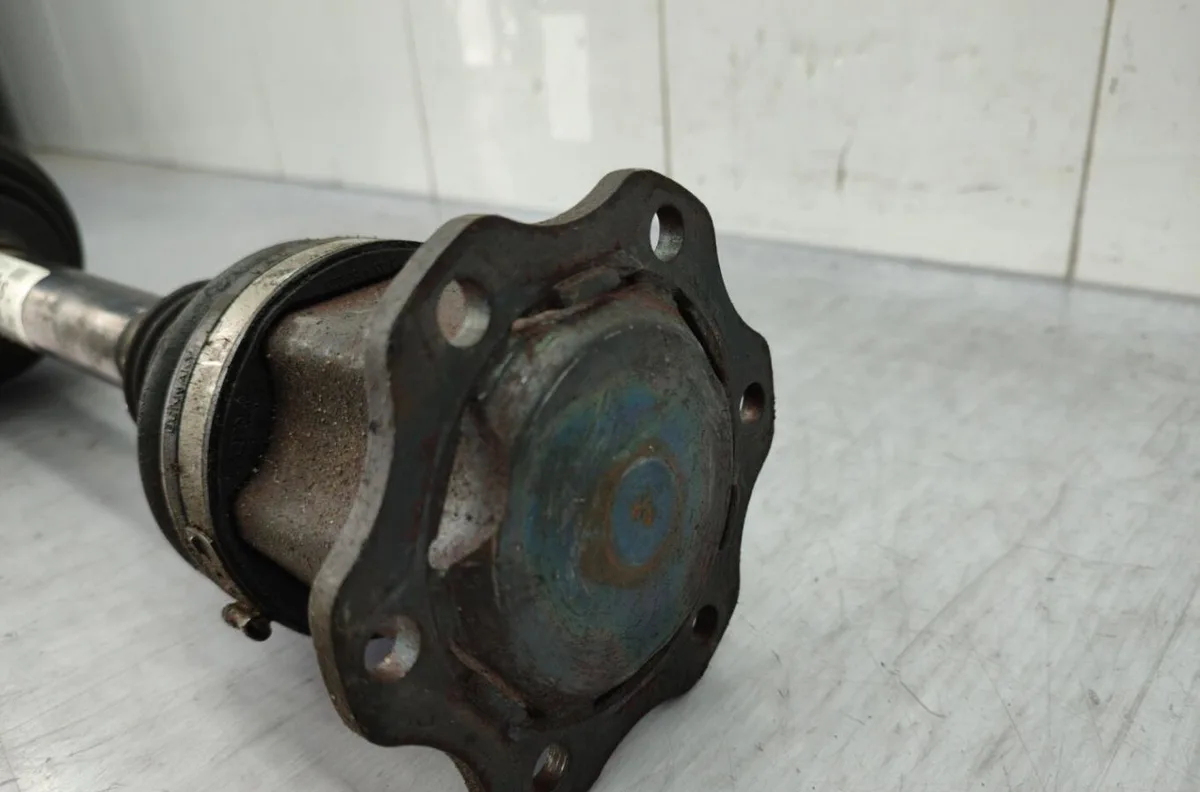 Transmission avant gauche AUDI A5 1 COUPE PHASE 1 occasion
