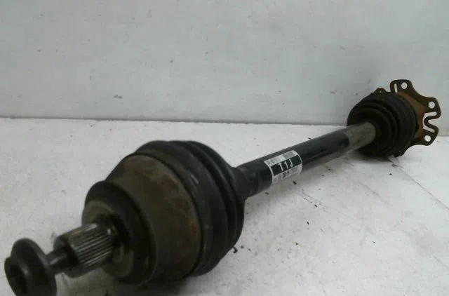 Transmission avant gauche AUDI A6 ALLROAD QUATTRO 2.7 V AVUS occasion