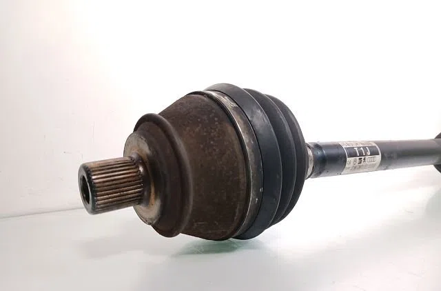Transmission avant gauche Audi A6 C6 (4F2) 3.0 tdi quattro (2004-2006) occasion