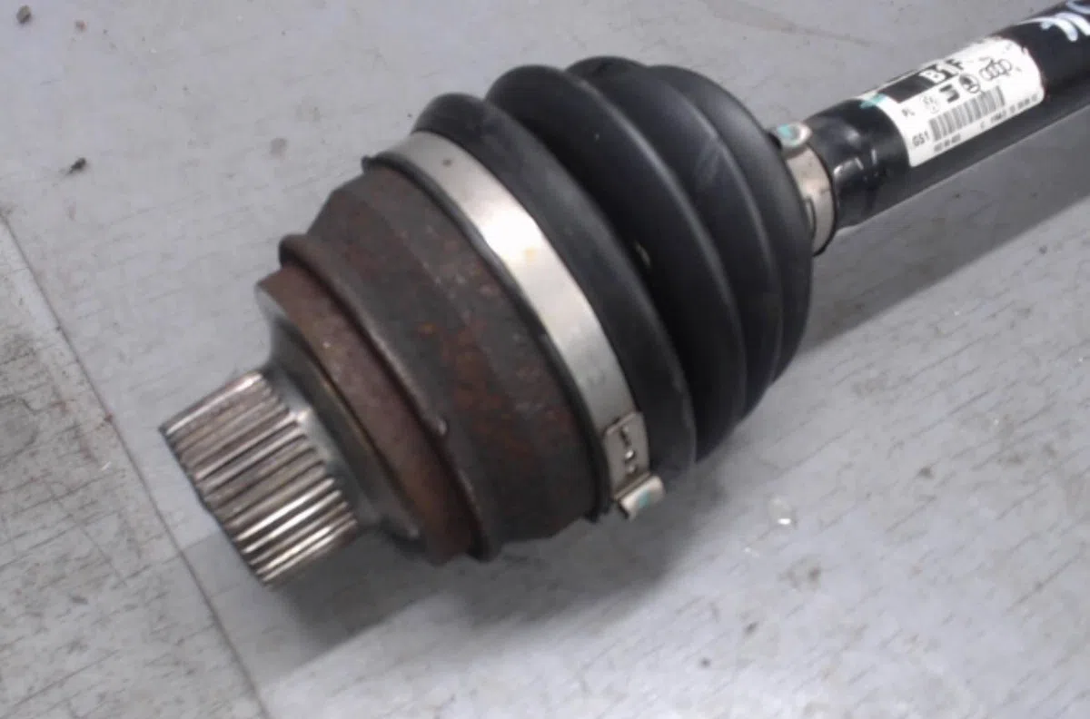 Transmission avant gauche Audi A6 C7 Avant (4G5, 4GD) 3.0 tdi quattro (2011-2018) occasion