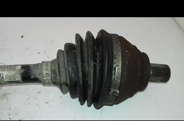 Transmission avant gauche Audi Q3 (8UB, 8UG) 1.4 tsi (2013-2018) occasion