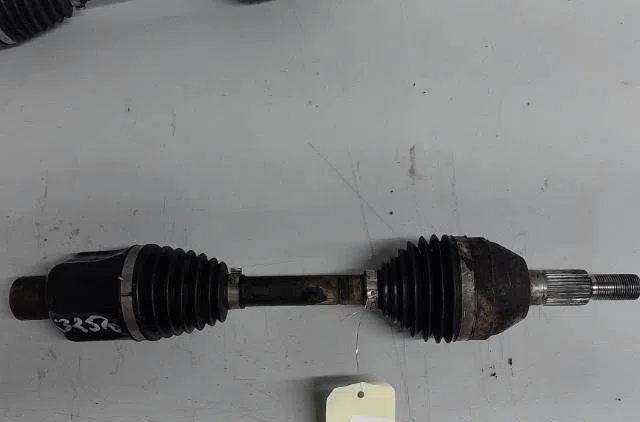 Transmission avant gauche Chevrolet CAPTIVA (C100, C140) 2.2 d 4wd (2011) occasion