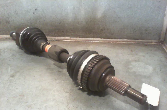Transmission avant gauche CHRYSLER PT CRUISER Phase 1 09-2000--12-2005 occasion