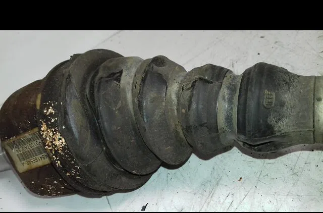 Transmission avant gauche Chrysler VOYAGER IV (RG, RS) 2.8 crd (2004-2008) occasion