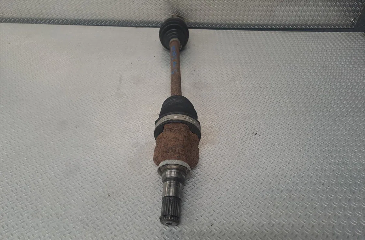 Transmission avant gauche Citroen C1 (PM_, PN_) 1.0 (2005-2014) 5 portes occasion