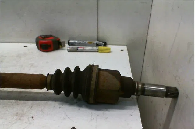 Transmission avant gauche CITROEN C3 I Phase 2 10-2005--12-2010 1.4i occasion