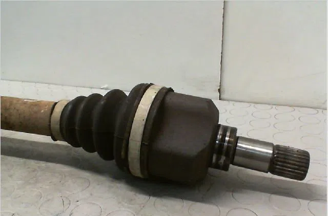 Transmission avant gauche Citroën C3 PICASSO (SH_) 1.6 hdi (2009) occasion