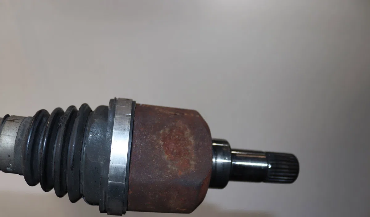 Transmission avant gauche Citroën C4 II (NC_) 1.6 hdi 90 (2009) 5 portes occasion