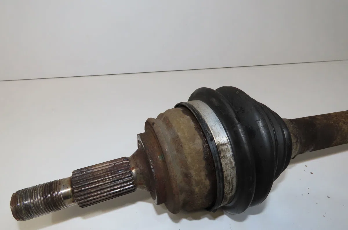 Transmission avant gauche Citroen C4 PICASSO II 1.6 hdi - bluehdi 115 (2013) 5 portes occasion