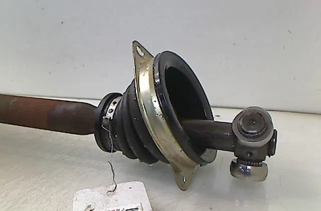 Transmission avant gauche Dacia LOGAN (LS_) 1.6 (lsob, lsod, lsof, lsoh) (2004) occasion