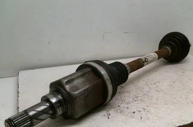 Transmission avant gauche Dacia SANDERO II 1.5 blue dci 95 (b8jl) (2018) occasion