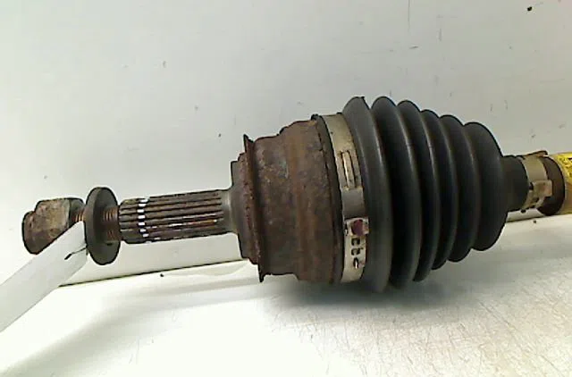 Transmission avant gauche DAEWOO LANOS 1999 occasion