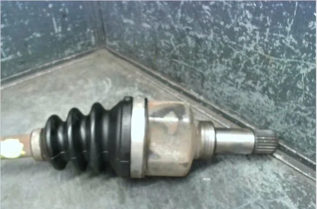 Transmission avant gauche FORD FIESTA 2003 occasion