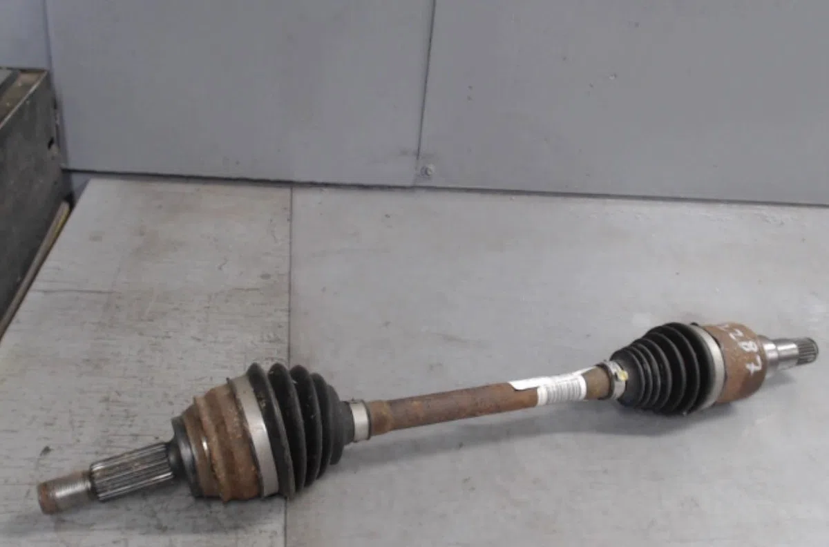 Transmission avant gauche Ford FIESTA VII Van 1.1 ti-vct (2019) occasion